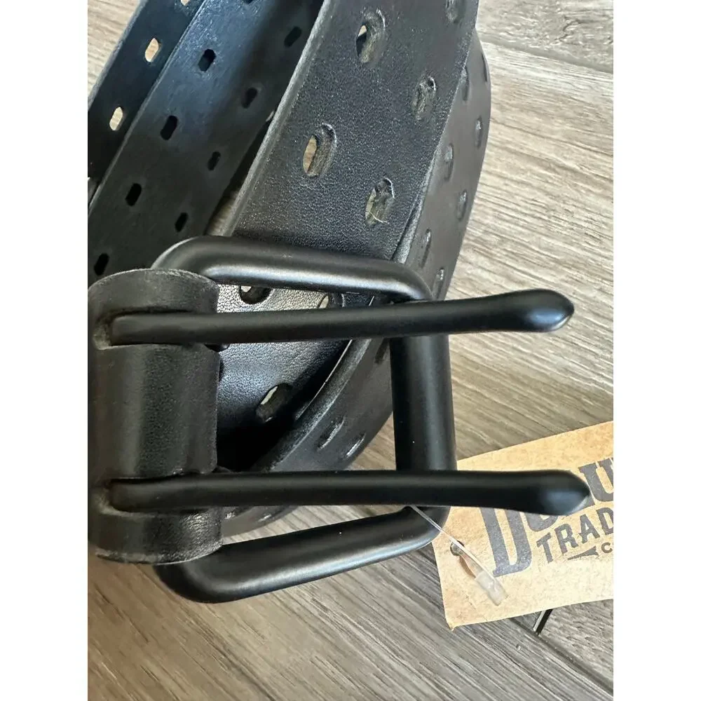 Duluth Trading Black Leather Holier Work Belt size 046